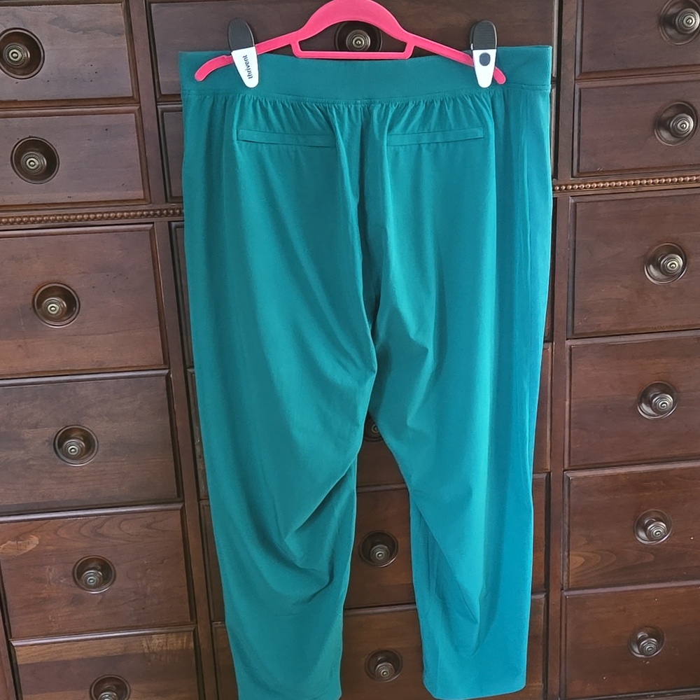 Athleta Green Brooklyn Pants Size 18 - Picture 2 of 9